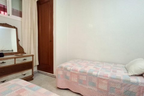 Apartamento en venta en Torrevieja, Alicante, España 2 dormitorios, 76 m2 No. 192031 - foto 20