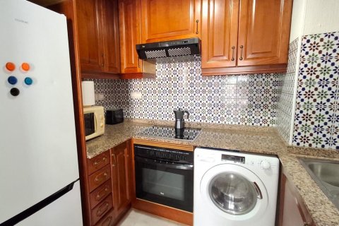 Apartamento en venta en Torrevieja, Alicante, España 2 dormitorios, 76 m2 No. 192031 - foto 24