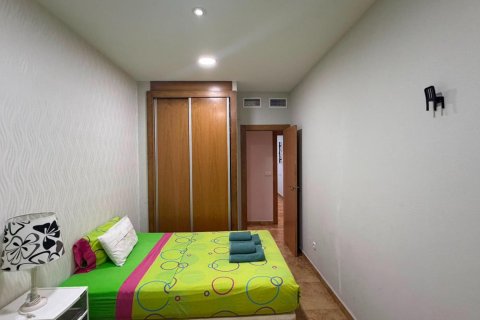 Casa adosada en venta en Torrevieja, Alicante, España 3 dormitorios, 113 m2 No. 192032 - foto 15