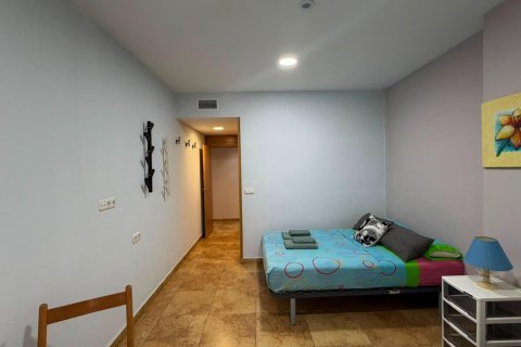 Casa adosada en venta en Torrevieja, Alicante, España 3 dormitorios, 113 m2 No. 192032 - foto 24