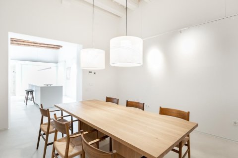 Apartament w Barcelona, Hiszpania 3 sypialnie, nr 141045 – zdjęcie 3