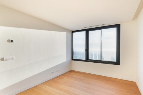 Dom w Barcelona, Hiszpania 6 sypialni, nr 141040 – zdjęcie 13