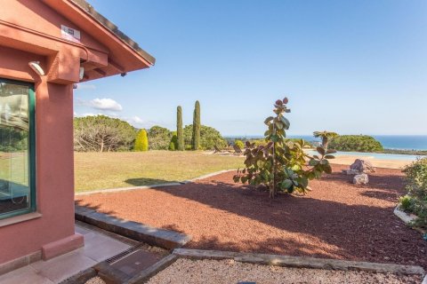 House for rent in Sant Andreu de Llavaneres, Barcelona, Spain 5 bedrooms, No. 141043 - photo 3