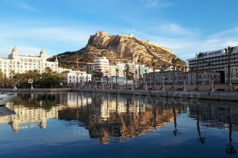 Apartamento en venta en Monforte del Cid, Alicante, España 3 dormitorios,  No. 159743 - foto 28