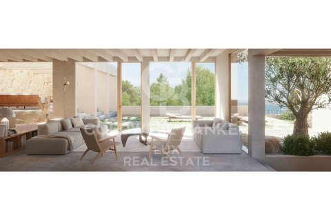 Villa for sale in Roses, Girona, Spain 4 bedrooms,  No. 159742 - photo 3
