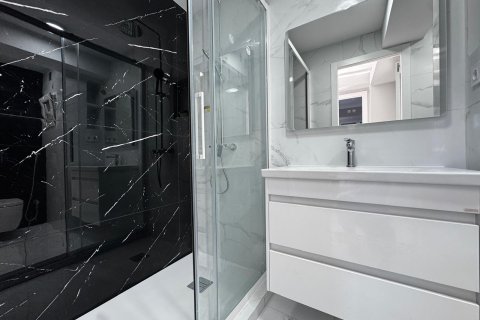 Dzīvoklis pārdošanā Torrevieja, Alicante, Spānijā 3 istabas, 120 m2 Nr. 146849 - attēls 26