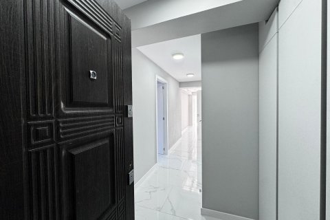 Dzīvoklis pārdošanā Torrevieja, Alicante, Spānijā 3 istabas, 120 m2 Nr. 146849 - attēls 2