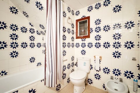 Lägenhet till salu i Lloret de Mar, Girona, Spanien 3 sovrum, 108 kvm. Nr. 146851 - foto 19