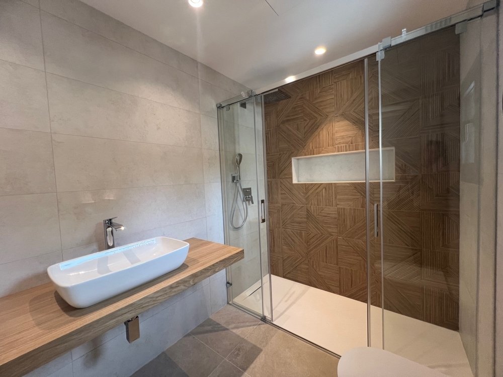 Villa i Nova Santa Ponsa, Mallorca, Spanien 6 sovrum, 367 kvm. Nr. 103845