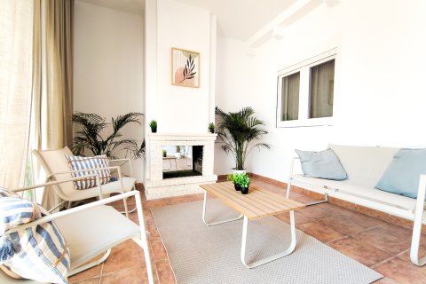 Townhouse à vendre à Playa Flamenca II, Alicante, Espagne, 3 chambres, 95 m2 No. 194228 - photo 3