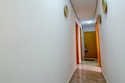 Wohnung zum Verkauf in Torrevieja, Alicante, Spanien 3 Schlafzimmer, 92 m2 Nr. 194227 - Foto 17