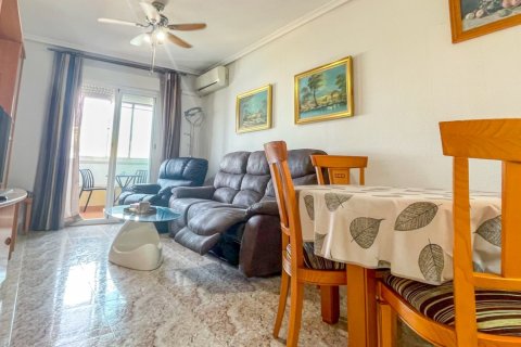 Wohnung zum Verkauf in Torrevieja, Alicante, Spanien 3 Schlafzimmer, 92 m2 Nr. 194227 - Foto 2