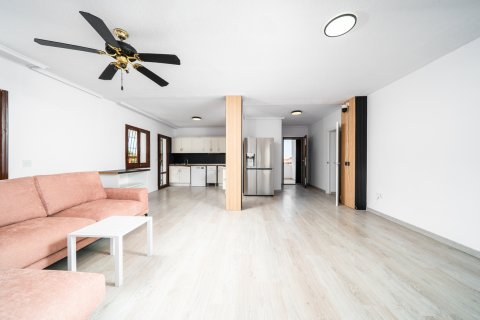 Huvila myytävänä Los Balcones, Alicante, Espanja, 5 makuuhuonetta, 223 m2 No. 194232 - kuva 12