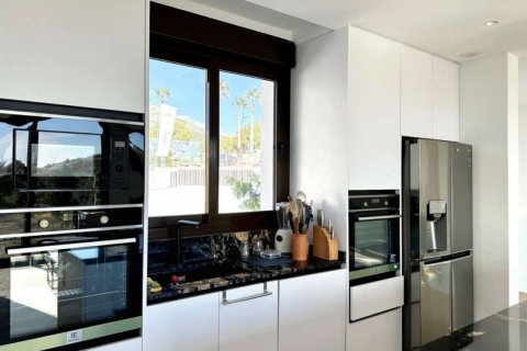 Huvila myytävänä Finestrat, Alicante, Espanja, 3 makuuhuonetta, 200.04 m2 No. 173586 - kuva 10