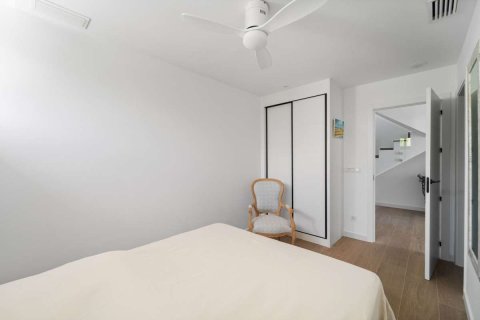 Huvila myytävänä Finestrat, Alicante, Espanja, 3 makuuhuonetta, 200.04 m2 No. 173586 - kuva 23