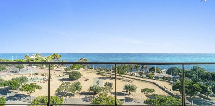 Appartamento a Villajoyosa, Alicante, Spagna 2 camere da letto, 109.85 mq. N° 173588