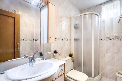 Villa à vendre à Mutxamel, Alicante, Espagne, 5 chambres, 350 m2 No. 173587 - photo 30