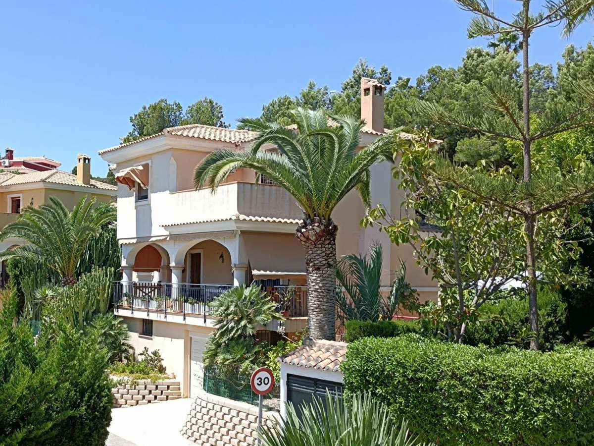 Villa en Mutxamel, Alicante, España 5 dormitorios, 350 m2 No. 173587