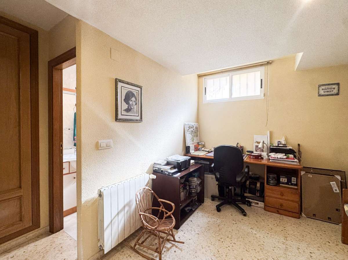 Villa en Mutxamel, Alicante, España 5 dormitorios, 350 m2 No. 173587