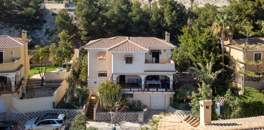 Villa à Mutxamel, Alicante, Espagne 5 chambres, 350 m2 No. 173587