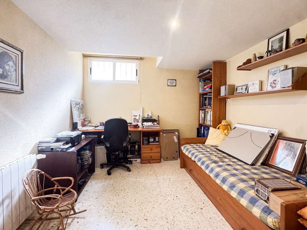 Villa en Mutxamel, Alicante, España 5 dormitorios, 350 m2 No. 173587