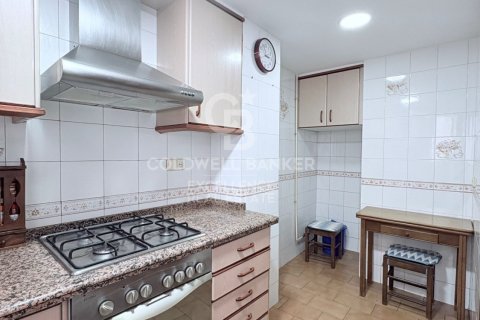 Apartament w Valencia, Hiszpania 4 sypialnie, 95 mkw. nr 156769 – zdjęcie 12