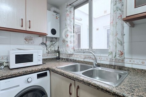 Apartament w Valencia, Hiszpania 4 sypialnie, 95 mkw. nr 156769 – zdjęcie 11