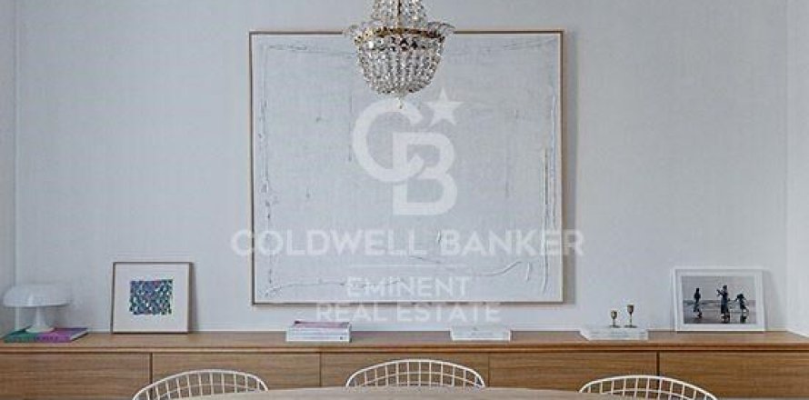 Huoneisto Barcelona, Espanja 2 makuuhuonetta, 98 m2 No. 156766