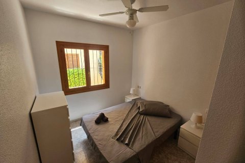 Bungalow for sale in La Zenia, Alicante, Spain 2 bedrooms, 72 sq.m. No. 189247 - photo 8