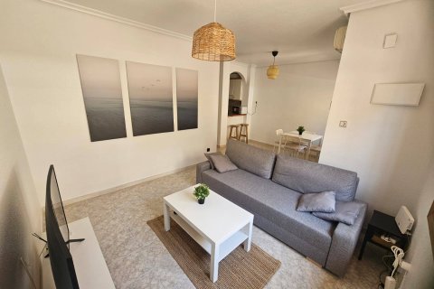 Bungalow for sale in La Zenia, Alicante, Spain 2 bedrooms, 72 sq.m. No. 189247 - photo 6