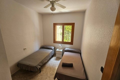 Bungalow for sale in La Zenia, Alicante, Spain 2 bedrooms, 72 sq.m. No. 189247 - photo 10