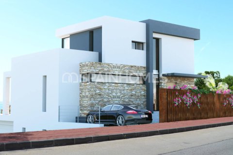 Villa for sale in Benalmadena, Malaga, Spain 3 bedrooms, 300 sq.m. No. 144462 - photo 3