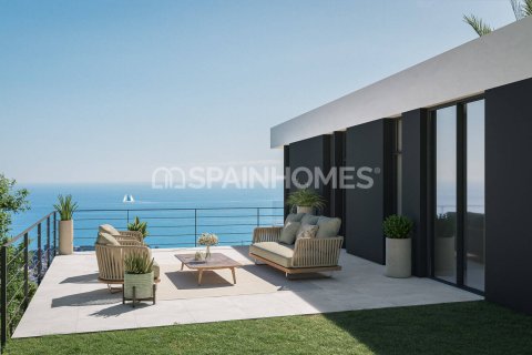 Villa for sale in Benalmadena, Malaga, Spain 3 bedrooms, 300 sq.m. No. 144462 - photo 2