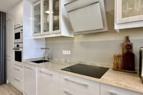 Villa till salu i Alicante, Spanien 3 sovrum, 128 kvm. Nr. 179602 - foto 30