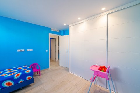 Huvila myytävänä Finestrat, Alicante, Espanja, 4 makuuhuonetta, 327 m2 No. 168712 - kuva 10