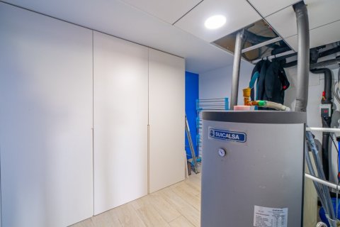 Huvila myytävänä Finestrat, Alicante, Espanja, 4 makuuhuonetta, 327 m2 No. 168712 - kuva 12