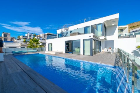 Huvila Finestrat, Alicante, Espanja 4 makuuhuonetta, 327 m2 No. 168712