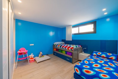 Huvila myytävänä Finestrat, Alicante, Espanja, 4 makuuhuonetta, 327 m2 No. 168712 - kuva 13
