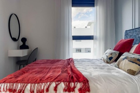 Lägenhet till salu i San Juan, Alicante, Spanien 2 sovrum, 100 kvm. Nr. 142960 - foto 16