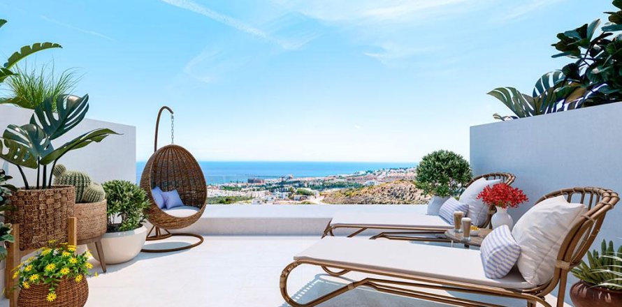 Kaupunkipientalo Mijas Costa, Malaga, Espanja 4 makuuhuonetta, 223 m2 No. 146805