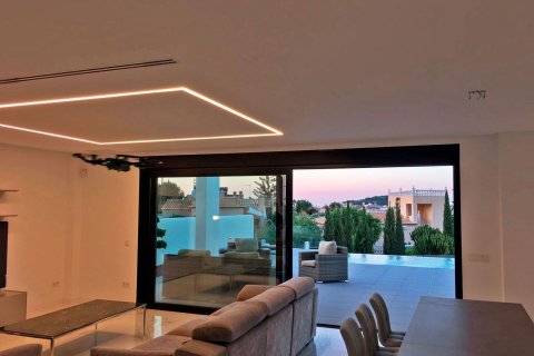 House for sale in Denia, Alicante, Spain 3 bedrooms, 155 sq.m. No. 187029 - photo 9