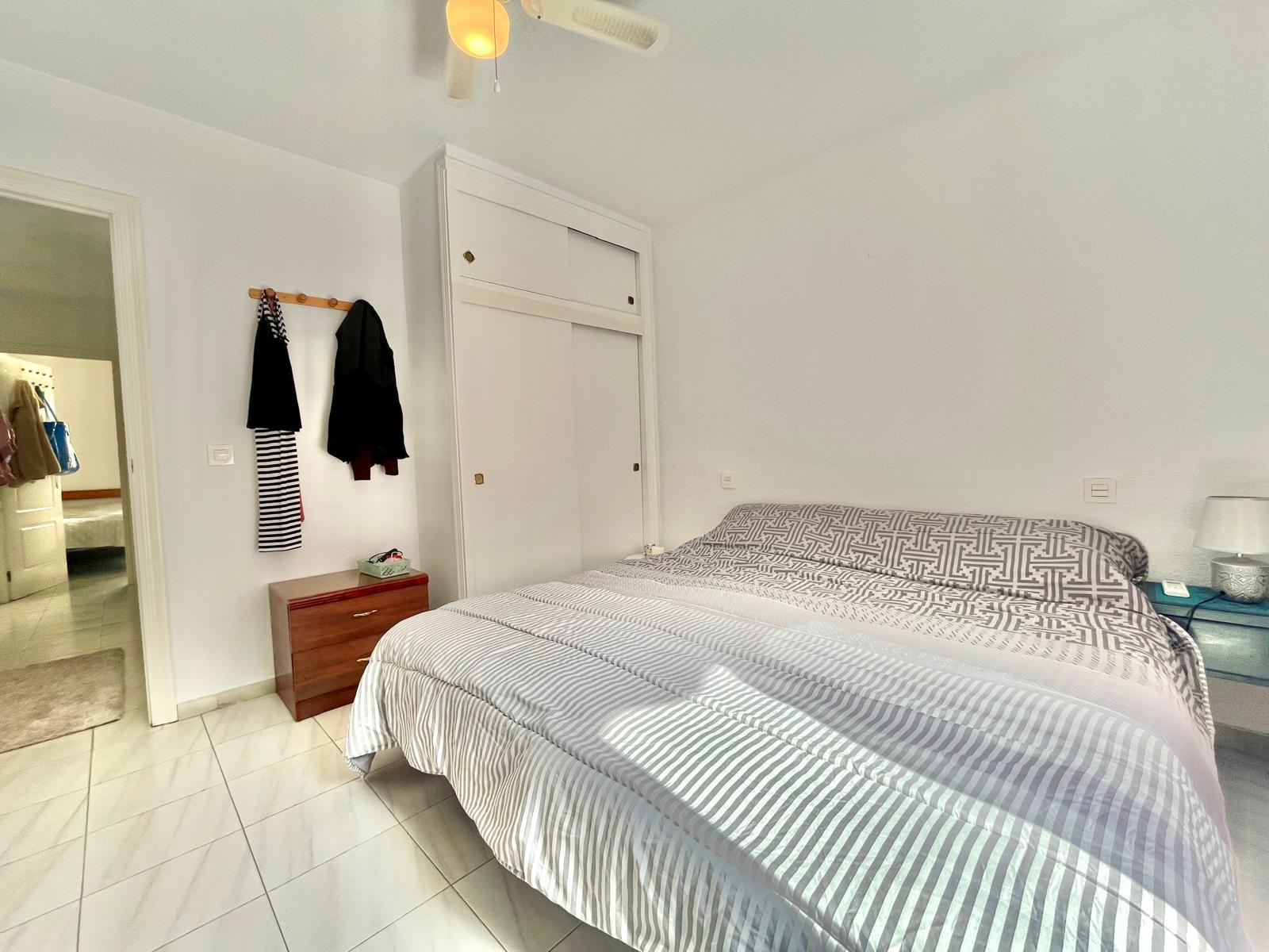 Attico a Torrevieja, Alicante, Spagna 2 camere da letto, 91 mq. N° 183050