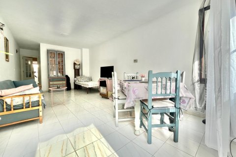 Penthouse for sale in Torrevieja, Alicante, Spain 2 bedrooms, 91 sq.m. No. 183050 - photo 8