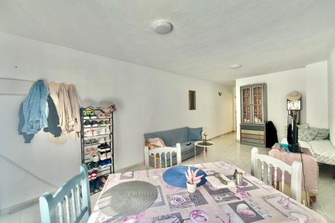 Penthouse for sale in Torrevieja, Alicante, Spain 2 bedrooms, 91 sq.m. No. 183050 - photo 12