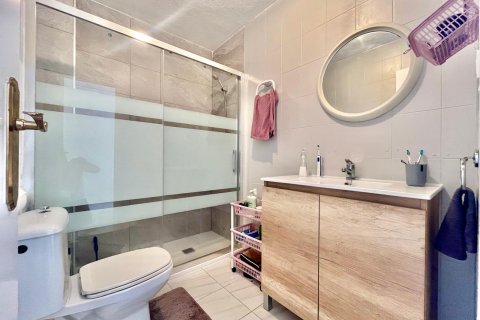 Penthouse for sale in Torrevieja, Alicante, Spain 2 bedrooms, 91 sq.m. No. 183050 - photo 21