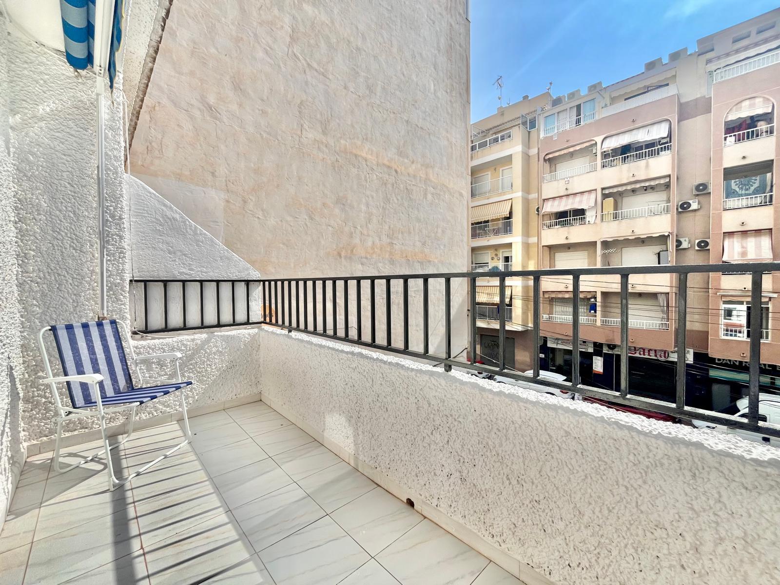 Attico a Torrevieja, Alicante, Spagna 2 camere da letto, 91 mq. N° 183050