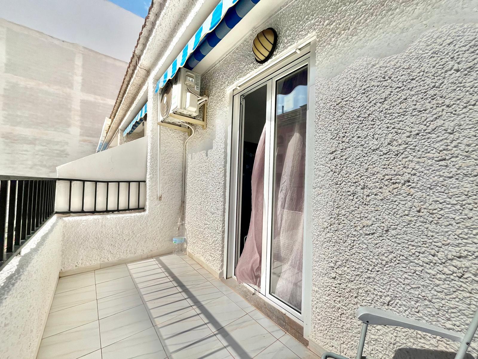 Attico a Torrevieja, Alicante, Spagna 2 camere da letto, 91 mq. N° 183050
