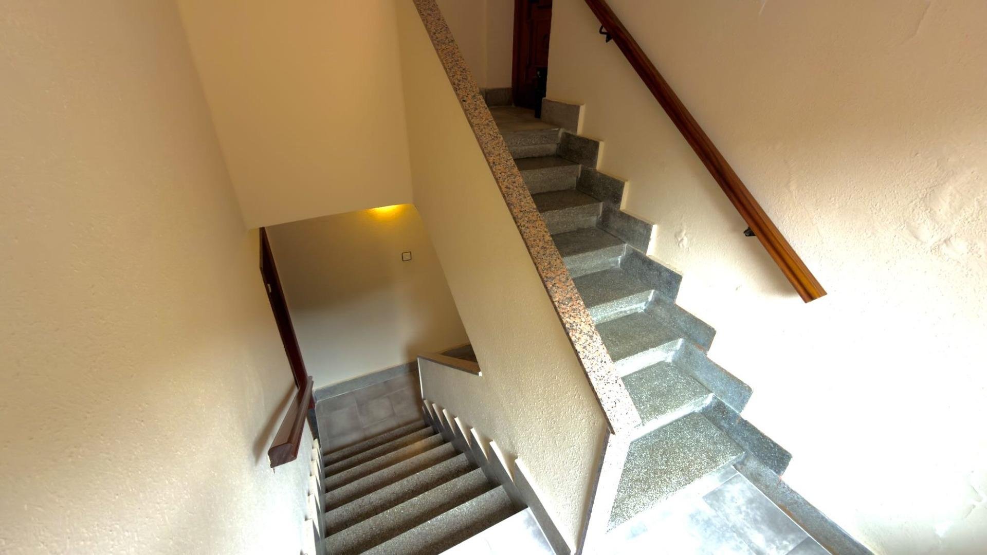 Appartamento a Mieres, Asturias, Spagna 1 camera da letto, 52 mq. N° 183052