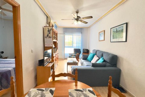 Apartament w Torrevieja, Alicante, Hiszpania 1 sypialnia, 51 mkw. nr 183049 – zdjęcie 27