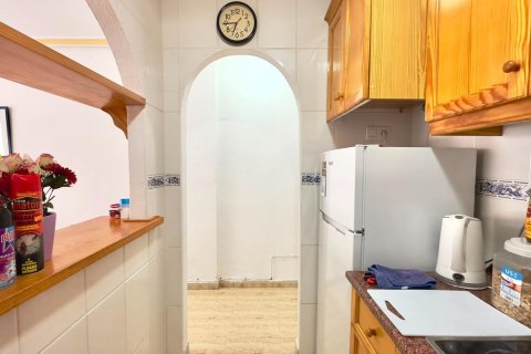 Apartament w Torrevieja, Alicante, Hiszpania 1 sypialnia, 51 mkw. nr 183049 – zdjęcie 10